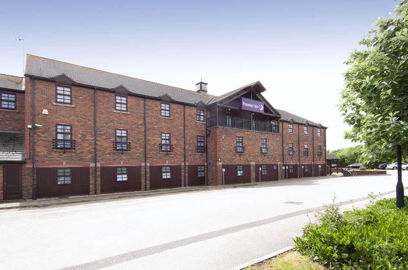 Premier Inn Milton Keynes South West Bagian luar foto